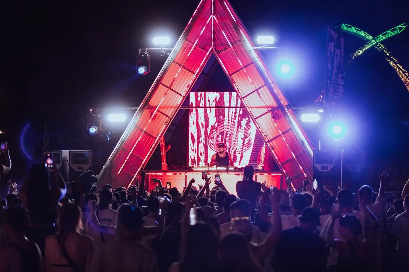 Embrace Festival photo 9